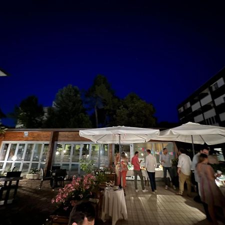 Hotel Ai Pini Grado Buitenkant foto