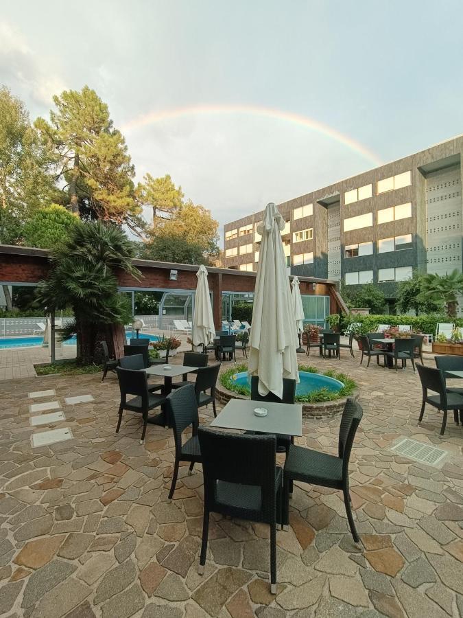 Hotel Ai Pini Grado Buitenkant foto